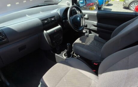 Volkswagen Fox  '2006