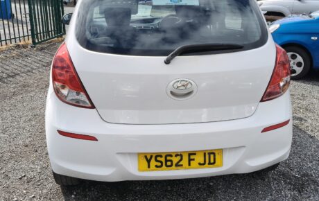 Hyundai  '2012
